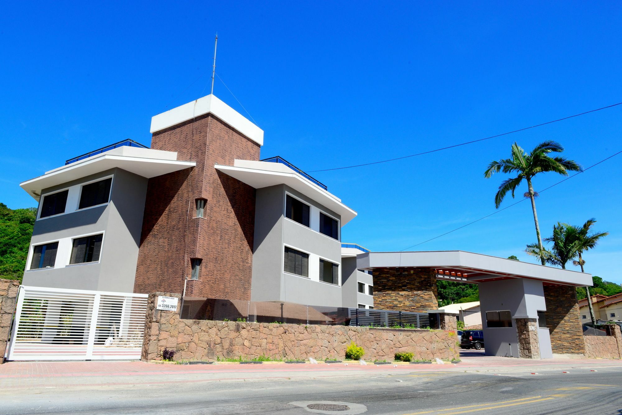 Boulevard Ponta Das Canas Governador Celso Ramos Exteriör bild